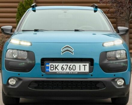 Ситроен С4 2018 в Киеве на Automoto.ua Ситроен С4, объемом двигателя 1.2 л и пробегом 67 тыс. км за 11500 $, фото 4 на Automoto.ua