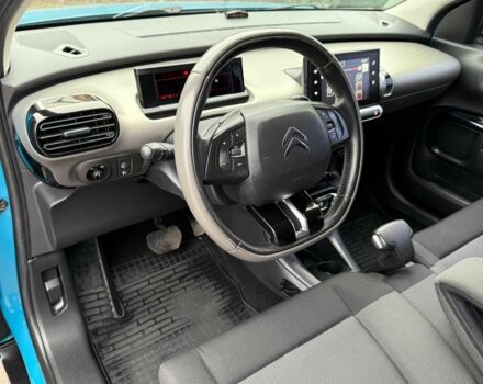 Ситроен С4 2018 в Киеве на Automoto.ua Ситроен С4, объемом двигателя 1.2 л и пробегом 67 тыс. км за 11500 $, фото 17 на Automoto.ua