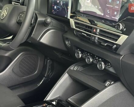 Ситроен С4, объемом двигателя 1.2 л и пробегом 0 тыс. км за 27762 $, фото 25 на Automoto.ua