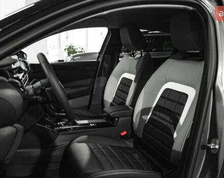 Сітроен С4, об'ємом двигуна 1.2 л та пробігом 0 тис. км за 26359 $, фото 14 на Automoto.ua