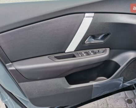 Ситроен С4, объемом двигателя 1.2 л и пробегом 0 тыс. км за 28756 $, фото 16 на Automoto.ua
