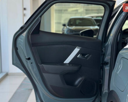 Сітроен С4, об'ємом двигуна 1.2 л та пробігом 0 тис. км за 28401 $, фото 35 на Automoto.ua