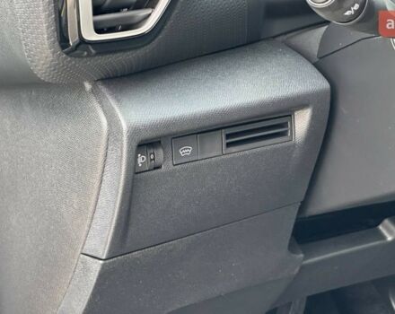Сітроен С4, об'ємом двигуна 1.2 л та пробігом 0 тис. км за 24411 $, фото 14 на Automoto.ua