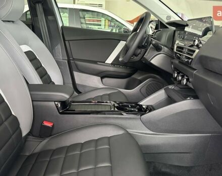 Сітроен С4, об'ємом двигуна 1.2 л та пробігом 0 тис. км за 27414 $, фото 25 на Automoto.ua