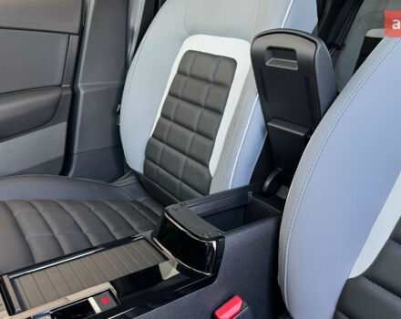 Сітроен С4, об'ємом двигуна 1.2 л та пробігом 0 тис. км за 28401 $, фото 26 на Automoto.ua