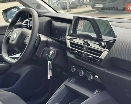 Сітроен С4, об'ємом двигуна 1.2 л та пробігом 0 тис. км за 24411 $, фото 25 на Automoto.ua