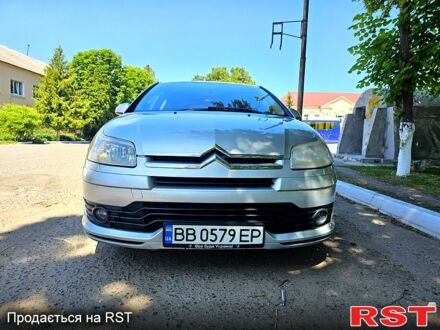 Ситроен С4, объемом двигателя 1.6 л и пробегом 145 тыс. км за 4500 $, фото 1 на Automoto.ua