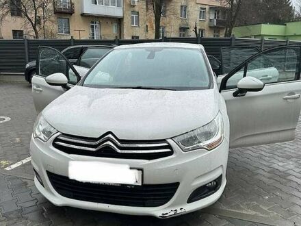 Ситроен С4 2014 в Львове на Automoto.ua Ситроен С4, объемом двигателя 1.6 л и пробегом 160 тыс. км за 8000 $, фото 1 на Automoto.ua