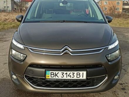 Сітроен С4 2014 у Рівному на Automoto.ua Сітроен С4, об'ємом двигуна 1.6 л та пробігом 266 тис. км за 10700 $, фото 1 на Automoto.ua