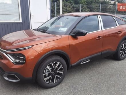 Сітроен С4 2022 у Києві на Automoto.ua Сітроен С4, об'ємом двигуна 1.2 л та пробігом 0 тис. км за 23934 $, фото 1 на Automoto.ua