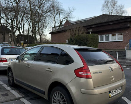 Жовтий Сітроен С4, об'ємом двигуна 1.6 л та пробігом 210 тис. км за 4000 $, фото 3 на Automoto.ua