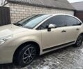 Желтый Ситроен С4, объемом двигателя 1.4 л и пробегом 200 тыс. км за 4450 $, фото 2 на Automoto.ua