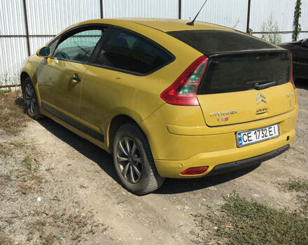 Желтый Ситроен С4, объемом двигателя 1.6 л и пробегом 333 тыс. км за 2250 $, фото 1 на Automoto.ua