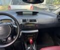 Желтый Ситроен С4, объемом двигателя 2 л и пробегом 170 тыс. км за 3000 $, фото 4 на Automoto.ua