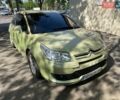 Желтый Ситроен С4, объемом двигателя 1.59 л и пробегом 275 тыс. км за 3350 $, фото 1 на Automoto.ua