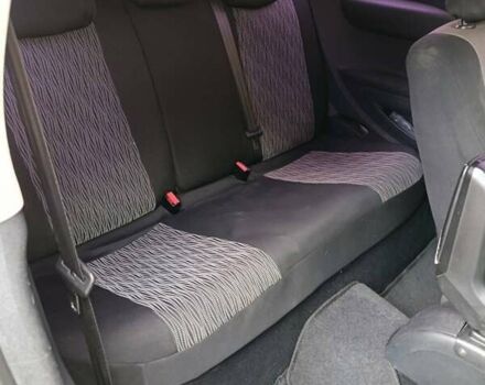 Желтый Ситроен С4, объемом двигателя 0 л и пробегом 152 тыс. км за 3000 $, фото 13 на Automoto.ua