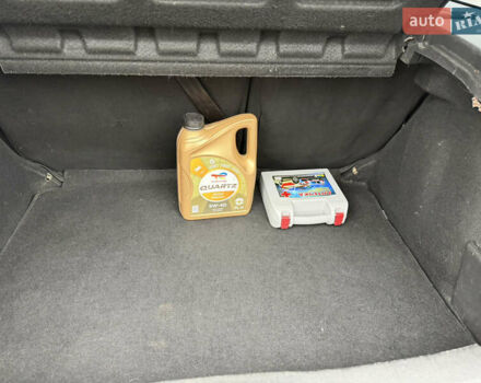 Жовтий Сітроен С4, об'ємом двигуна 1.59 л та пробігом 193 тис. км за 3700 $, фото 20 на Automoto.ua