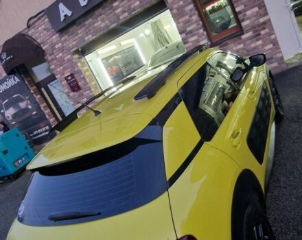 Желтый Ситроен С4, объемом двигателя 1.6 л и пробегом 57 тыс. км за 14000 $, фото 1 на Automoto.ua