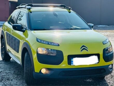 Ситроен С4 2016 в Вышгороде на Automoto.ua Желтый Ситроен С4, объемом двигателя 1.6 л и пробегом 155 тыс. км за 12500 $, фото 1 на Automoto.ua