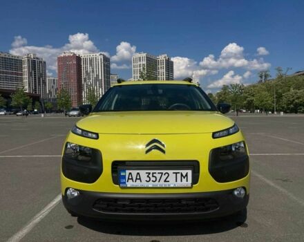 Желтый Ситроен С4, объемом двигателя 1.6 л и пробегом 70 тыс. км за 14400 $, фото 1 на Automoto.ua