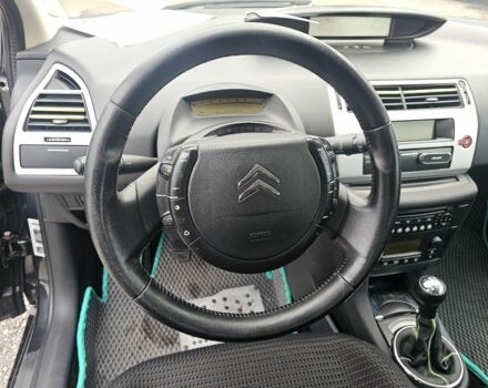 Серый Ситроен С4, объемом двигателя 2 л и пробегом 264 тыс. км за 4900 $, фото 19 на Automoto.ua