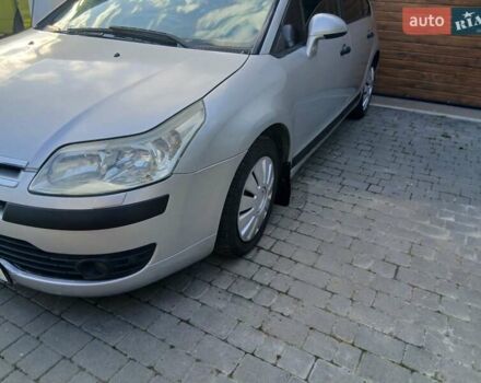 Серый Ситроен С4, объемом двигателя 1.59 л и пробегом 235 тыс. км за 3000 $, фото 3 на Automoto.ua