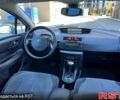 Серый Ситроен С4, объемом двигателя 2 л и пробегом 140 тыс. км за 4500 $, фото 4 на Automoto.ua