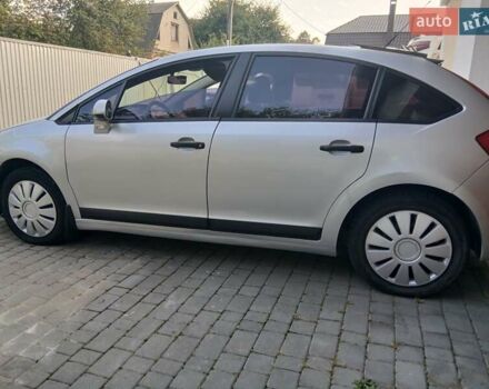 Серый Ситроен С4, объемом двигателя 1.59 л и пробегом 235 тыс. км за 3000 $, фото 8 на Automoto.ua