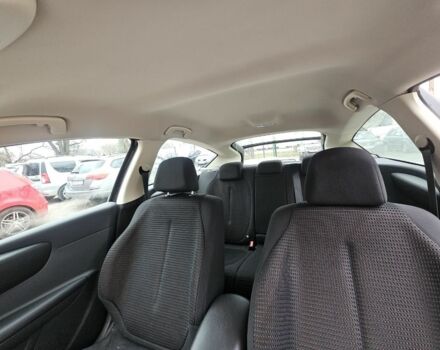 Серый Ситроен С4, объемом двигателя 2 л и пробегом 264 тыс. км за 4900 $, фото 13 на Automoto.ua