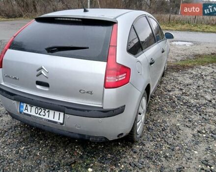 Серый Ситроен С4, объемом двигателя 1.59 л и пробегом 235 тыс. км за 3000 $, фото 4 на Automoto.ua