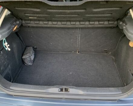 Серый Ситроен С4, объемом двигателя 2 л и пробегом 290 тыс. км за 4500 $, фото 13 на Automoto.ua