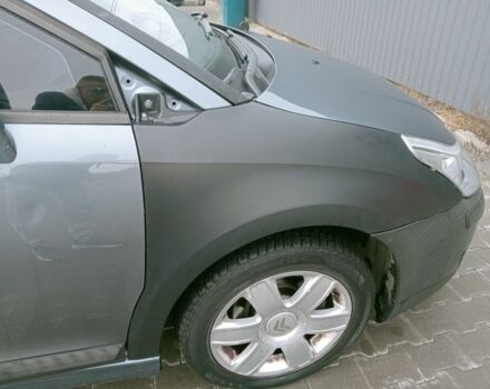 Серый Ситроен С4, объемом двигателя 1.6 л и пробегом 253 тыс. км за 4000 $, фото 6 на Automoto.ua