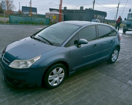 Серый Ситроен С4, объемом двигателя 1.6 л и пробегом 253 тыс. км за 4000 $, фото 1 на Automoto.ua