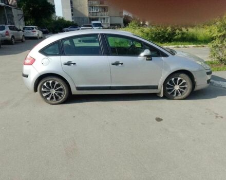 Серый Ситроен С4, объемом двигателя 1.59 л и пробегом 243 тыс. км за 4800 $, фото 5 на Automoto.ua