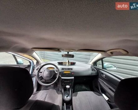 Серый Ситроен С4, объемом двигателя 1.6 л и пробегом 288 тыс. км за 3500 $, фото 13 на Automoto.ua