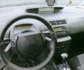 Серый Ситроен С4, объемом двигателя 1.6 л и пробегом 253 тыс. км за 4000 $, фото 5 на Automoto.ua