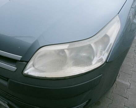 Серый Ситроен С4, объемом двигателя 1.6 л и пробегом 253 тыс. км за 4000 $, фото 10 на Automoto.ua