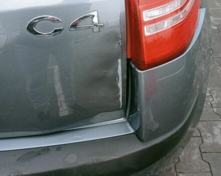 Серый Ситроен С4, объемом двигателя 1.6 л и пробегом 253 тыс. км за 4000 $, фото 8 на Automoto.ua