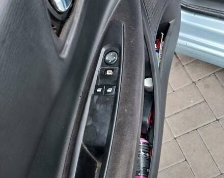 Серый Ситроен С4, объемом двигателя 1.6 л и пробегом 288 тыс. км за 3500 $, фото 17 на Automoto.ua