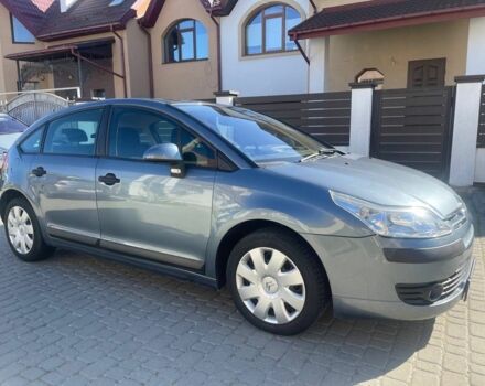 Серый Ситроен С4, объемом двигателя 1.6 л и пробегом 192 тыс. км за 4750 $, фото 1 на Automoto.ua