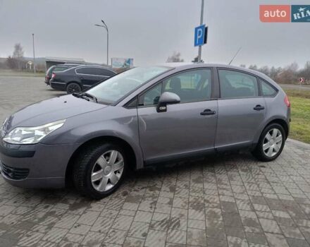 Серый Ситроен С4, объемом двигателя 1.59 л и пробегом 194 тыс. км за 3500 $, фото 3 на Automoto.ua