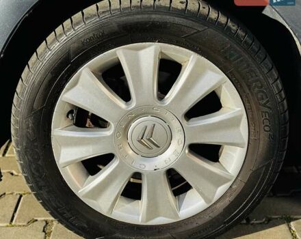 Серый Ситроен С4, объемом двигателя 1.56 л и пробегом 210 тыс. км за 4600 $, фото 7 на Automoto.ua