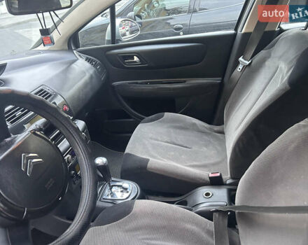 Ситроен С4 2007 в Тернополе на Automoto.ua Серый Ситроен С4, объемом двигателя 1.59 л и пробегом 176 тыс. км за 3200 $, фото 8 на Automoto.ua