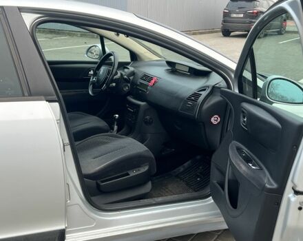 Сірий Сітроен С4, об'ємом двигуна 1.6 л та пробігом 300 тис. км за 3999 $, фото 19 на Automoto.ua