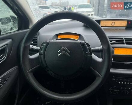 Серый Ситроен С4, объемом двигателя 1.36 л и пробегом 239 тыс. км за 4390 $, фото 14 на Automoto.ua