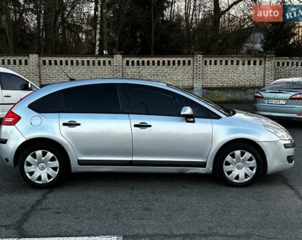 Серый Ситроен С4, объемом двигателя 1.59 л и пробегом 200 тыс. км за 3650 $, фото 3 на Automoto.ua