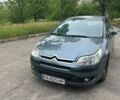 Серый Ситроен С4, объемом двигателя 1.59 л и пробегом 200 тыс. км за 4000 $, фото 1 на Automoto.ua