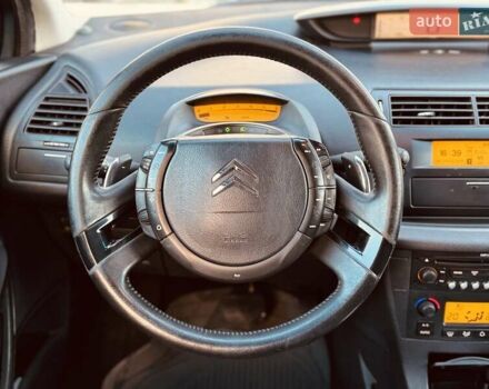 Серый Ситроен С4, объемом двигателя 1.56 л и пробегом 210 тыс. км за 4600 $, фото 18 на Automoto.ua