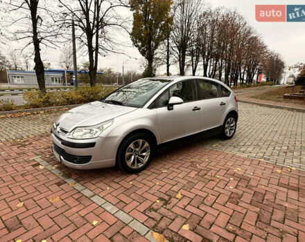 Серый Ситроен С4, объемом двигателя 1.36 л и пробегом 290 тыс. км за 3300 $, фото 17 на Automoto.ua