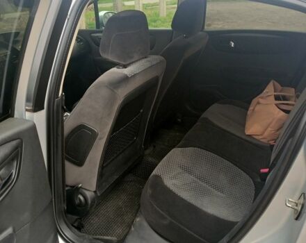 Серый Ситроен С4, объемом двигателя 1.6 л и пробегом 160 тыс. км за 5300 $, фото 6 на Automoto.ua